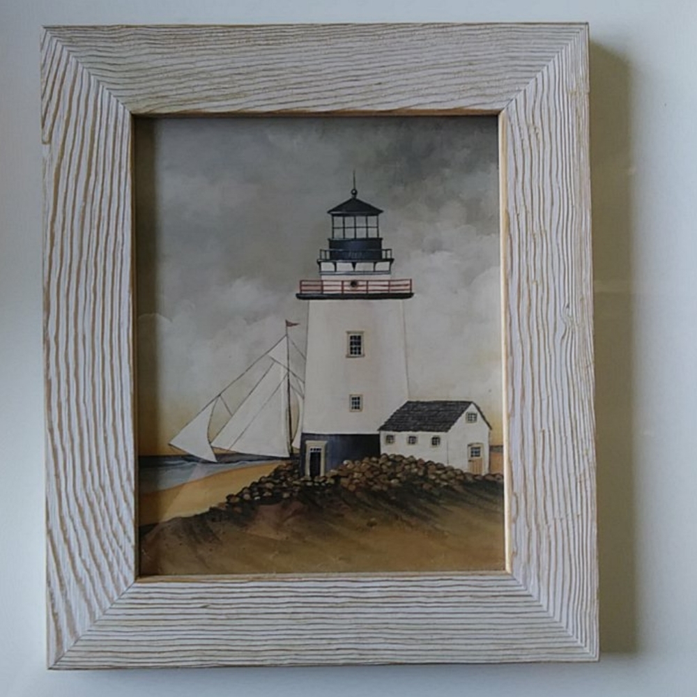 Bundle of two framed pictures Lighthouse